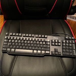 Dell Black Wired Keyboard for Efficient Home Office Use